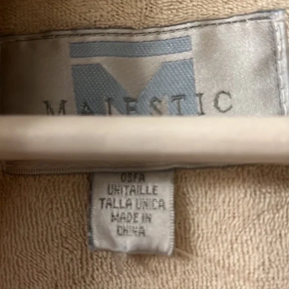 Cream Spa Robe by Majestic International - Picture 4 of 5